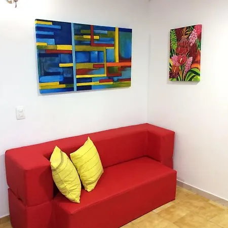 Estudio Moderno Frente Al Mar * Cartagena